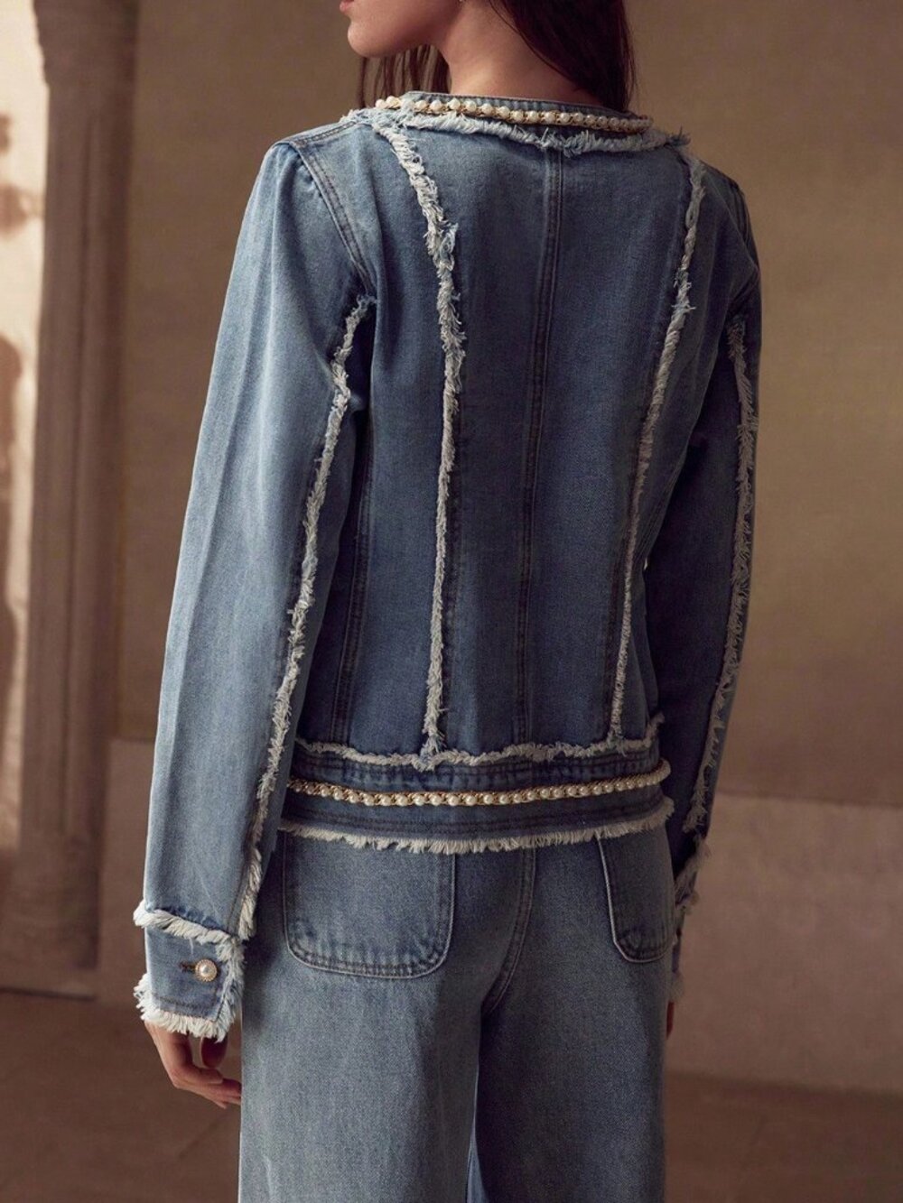 Blue Casual Women's Faux Pearl Chain Detail Raw Edge Flap Pocket Denim Jacket - Picture 2 of 6